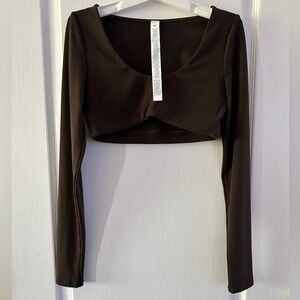 Alo ribbed defined long sleeve crop top